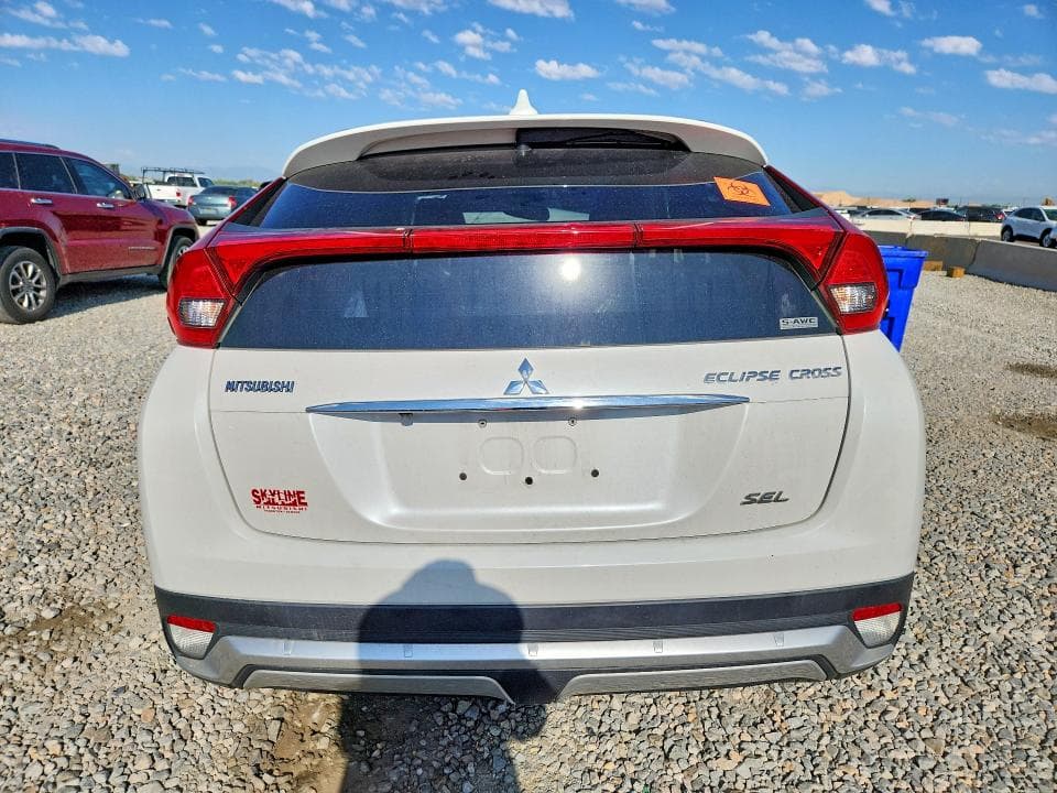 2018 MITSUBISHI ECLIPSE CROSS SE/SEL 6