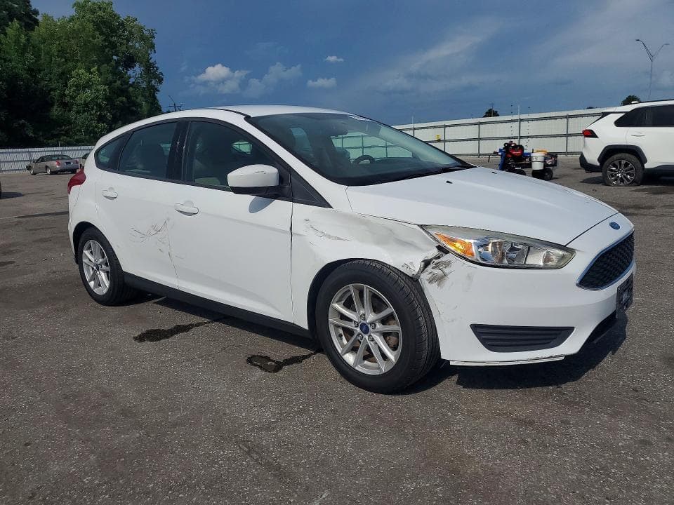 2018 FORD FOCUS SE 4