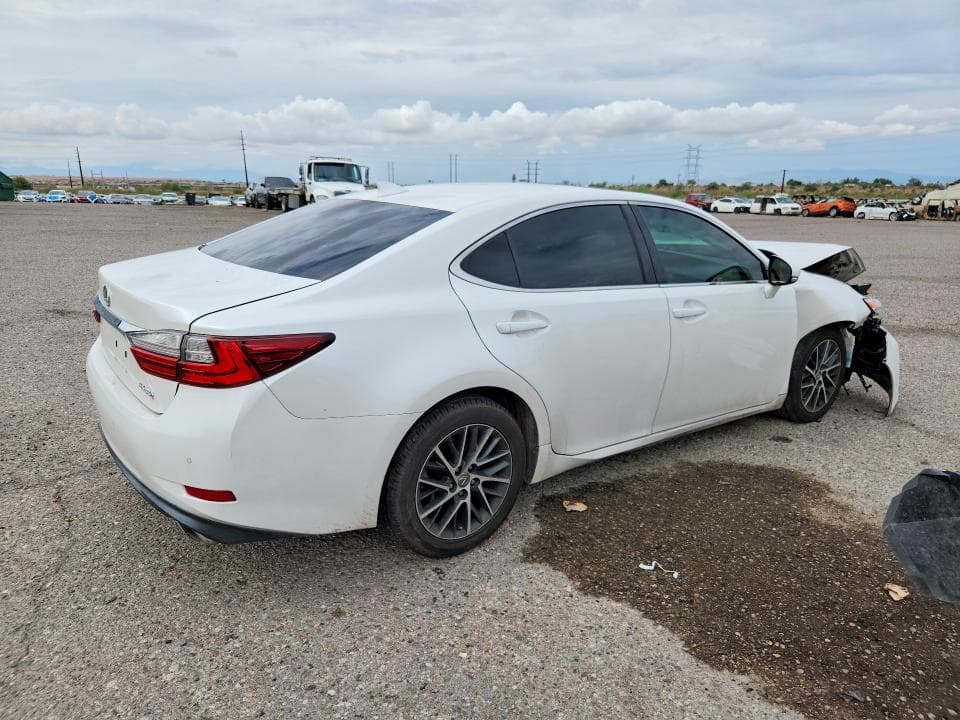 2017 LEXUS ES 350 3