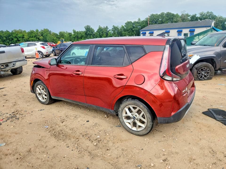 2023 KIA SOUL LX 2
