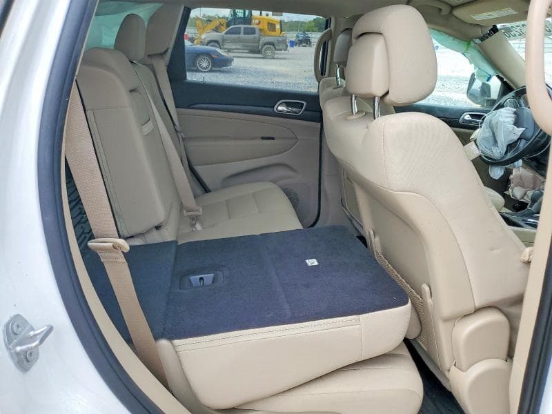 2021 JEEP GRAND CHEROKEE LAREDO 10