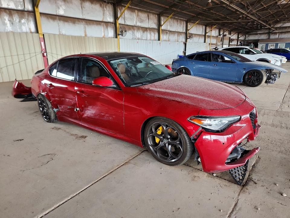 2018 ALFA ROMEO GIULIA TI 4