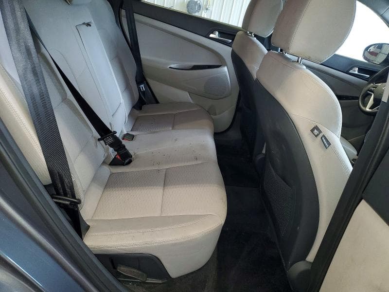 2019 HYUNDAI TUCSON SE 11
