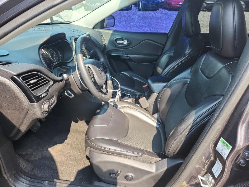 2019 JEEP CHEROKEE LATITUDE PLUS 7