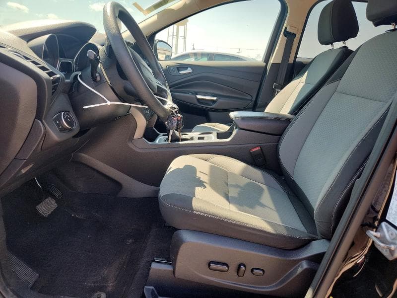 2017 FORD ESCAPE SE 7