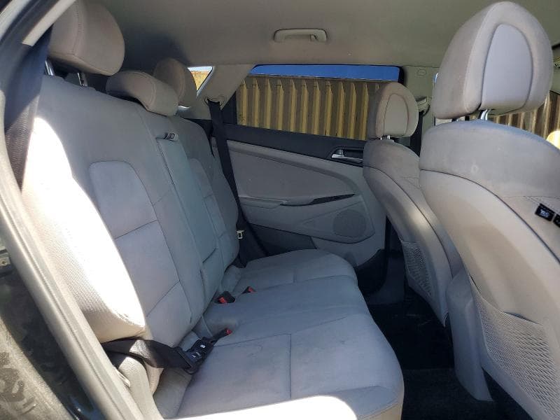 2018 HYUNDAI TUCSON SEL 10