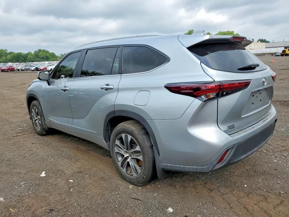 2025 TOYOTA HIGHLANDER HYBRID XLE 2