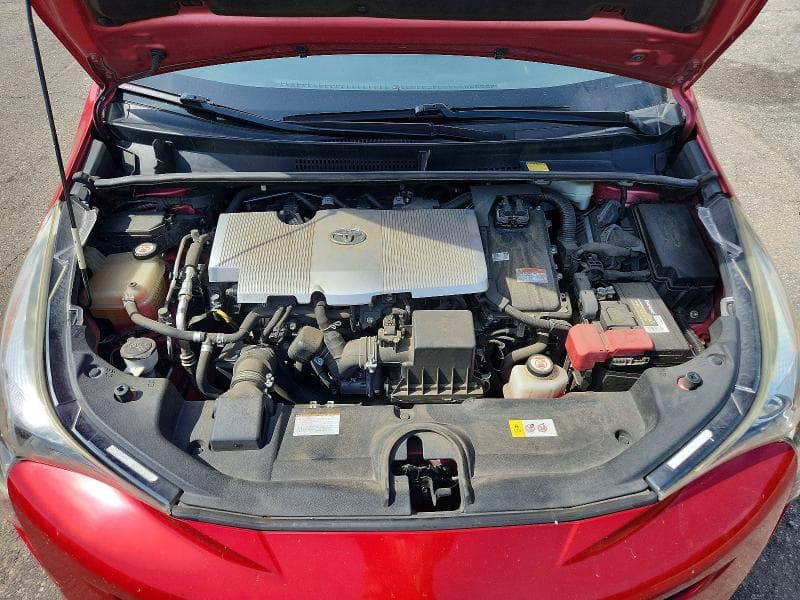 2017 TOYOTA PRIUS THREE TOURING 11