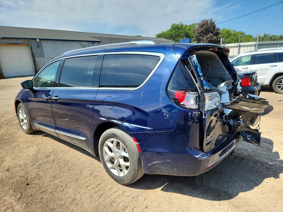 2019 CHRYSLER PACIFICA TOURING L PLUS 2