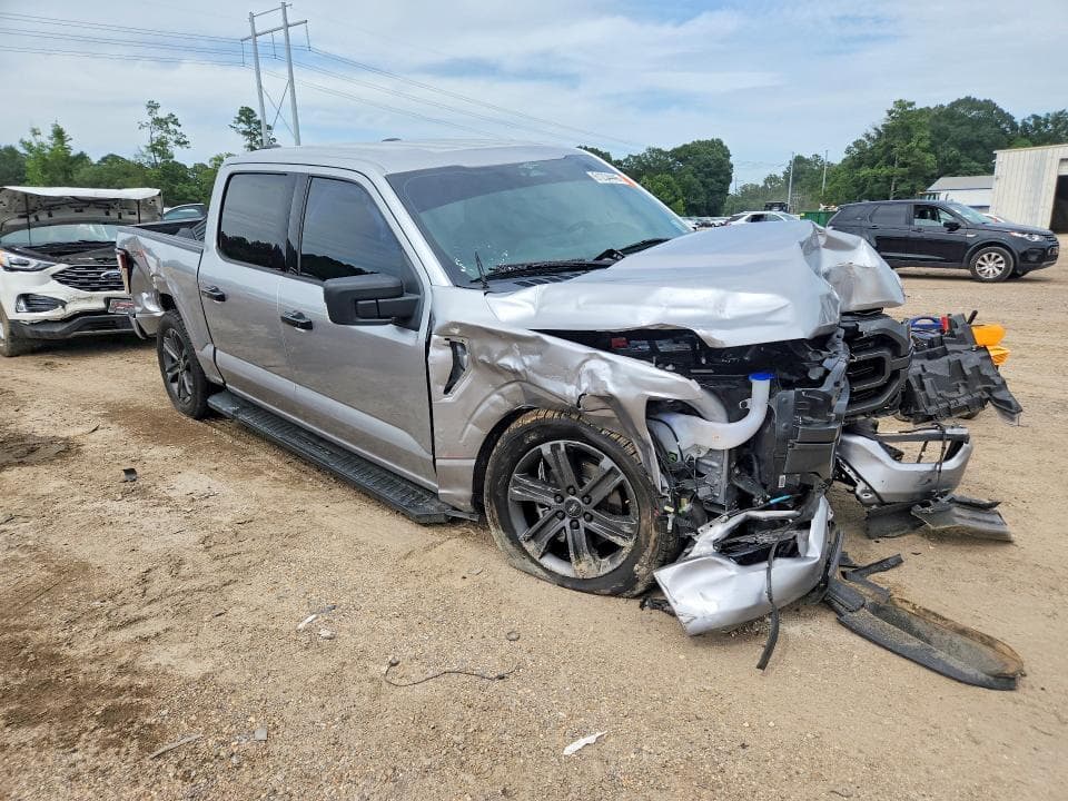 2023 FORD F150 SUPERCREW 4