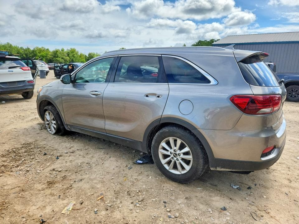 2019 KIA SORENTO LX 2