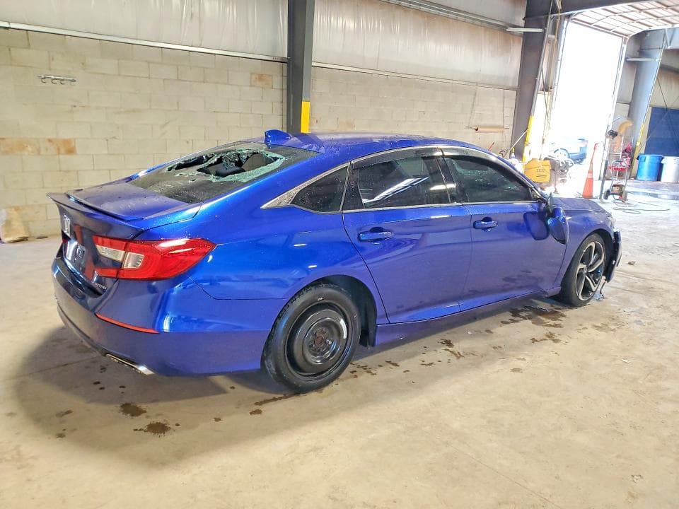 2019 HONDA ACCORD SPORT 3