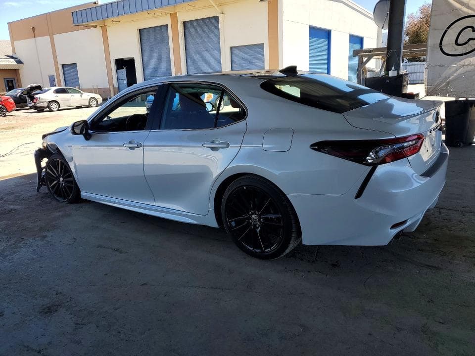 2024 TOYOTA CAMRY XSE 2