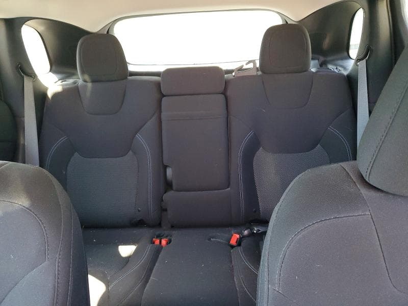 2019 JEEP CHEROKEE LATITUDE 10