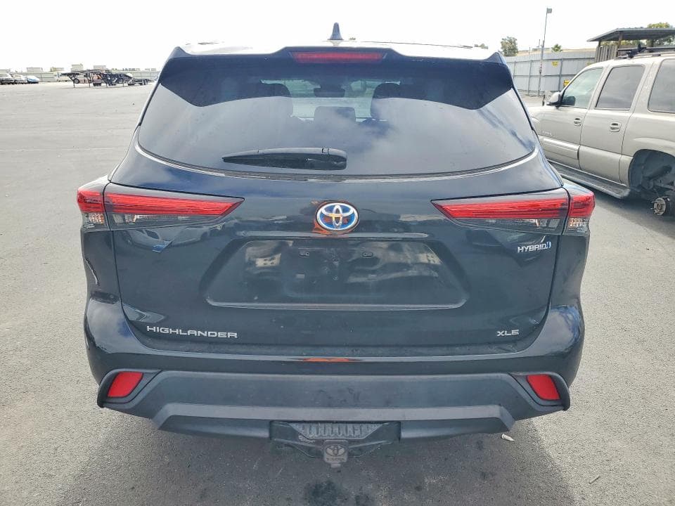 2022 TOYOTA HIGHLANDER HYBRID XLE 6