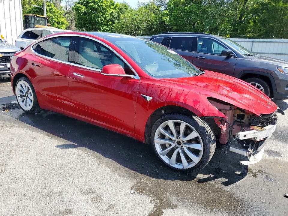 2018 TESLA MODEL 3 4