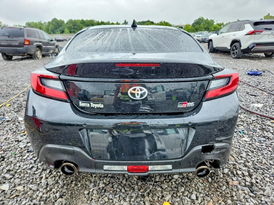 2024 TOYOTA GR86 BASE 6