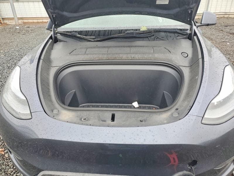 2023 TESLA MODEL Y 11