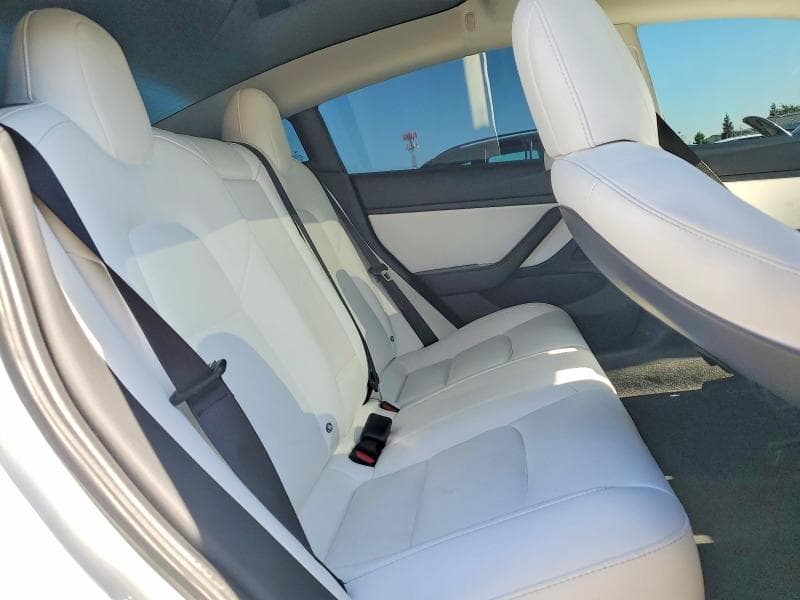 2018 TESLA MODEL 3 10