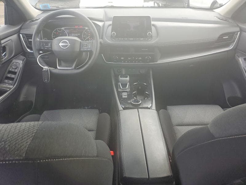 2025 NISSAN ROGUE SV 8