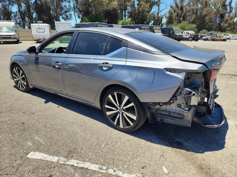 2019 NISSAN ALTIMA SR 2