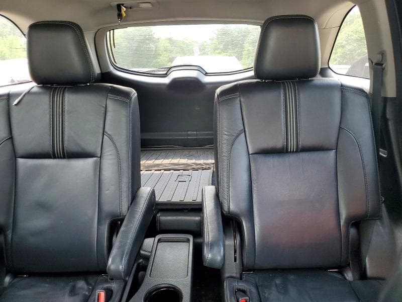 2017 TOYOTA HIGHLANDER SE 10