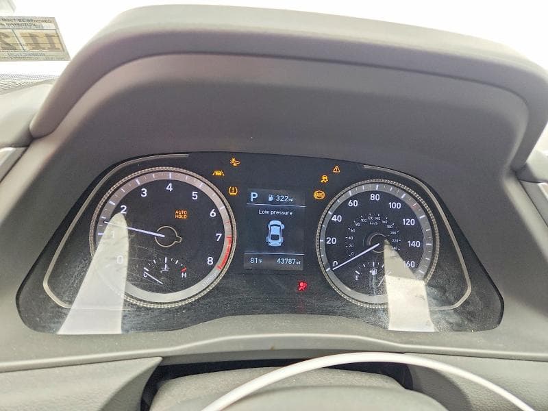 2020 HYUNDAI SONATA SE 9