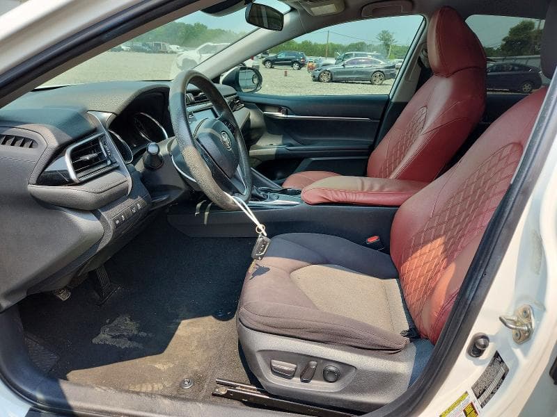 2019 TOYOTA CAMRY LE 7