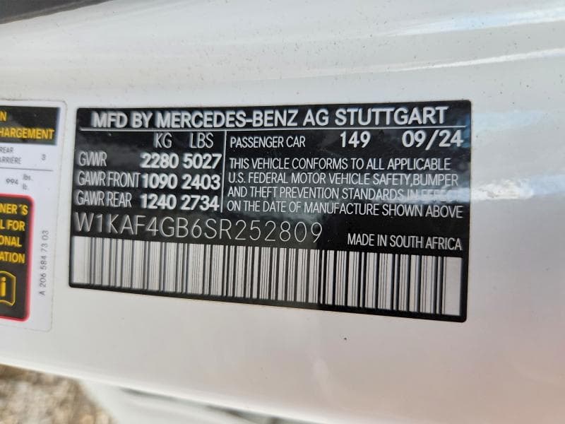 2025 MERCEDES-BENZ C 300 12