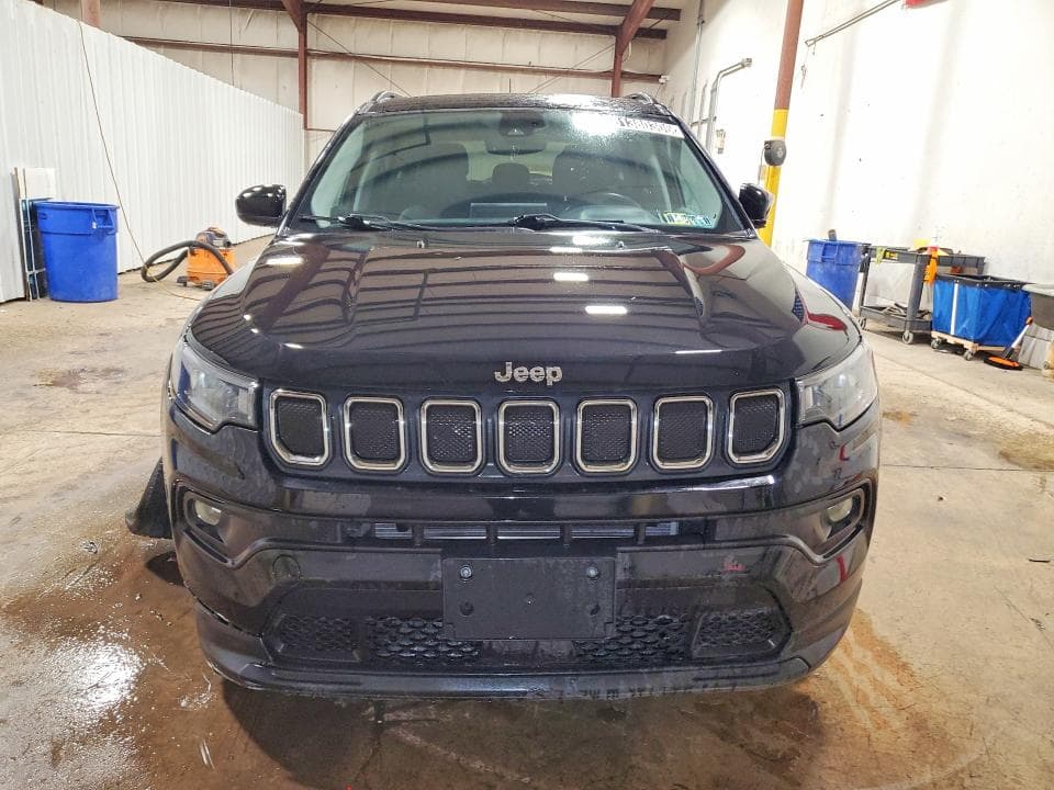 2022 JEEP COMPASS LATITUDE LUX 5
