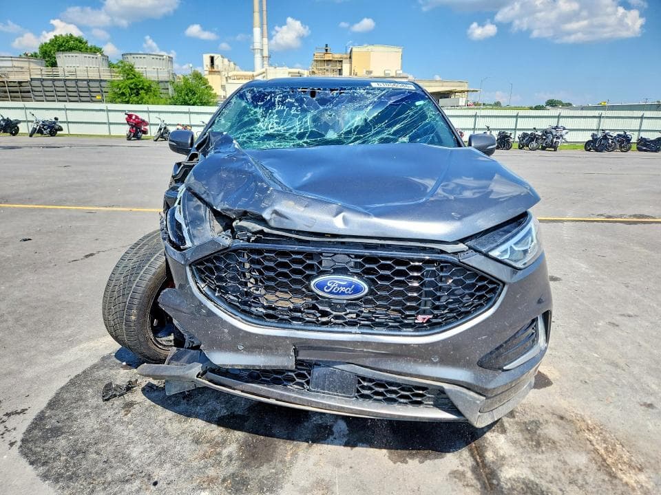 2019 FORD EDGE ST 5