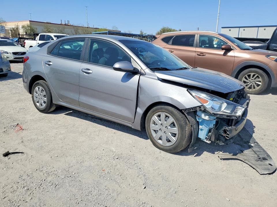 2022 KIA RIO S 4