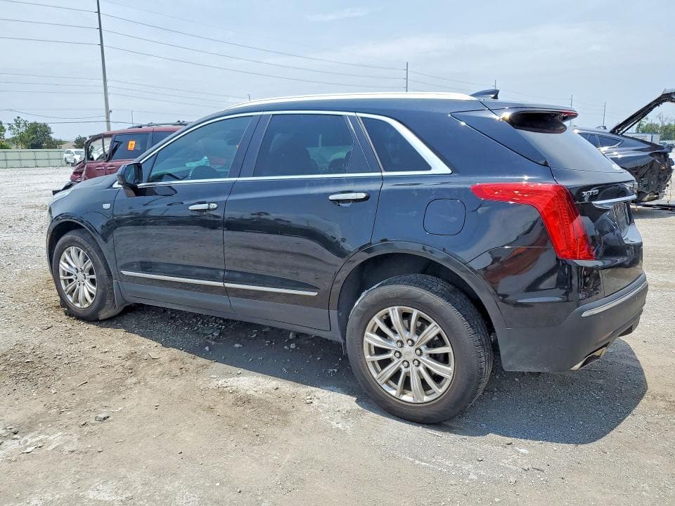 2017 CADILLAC XT5 2