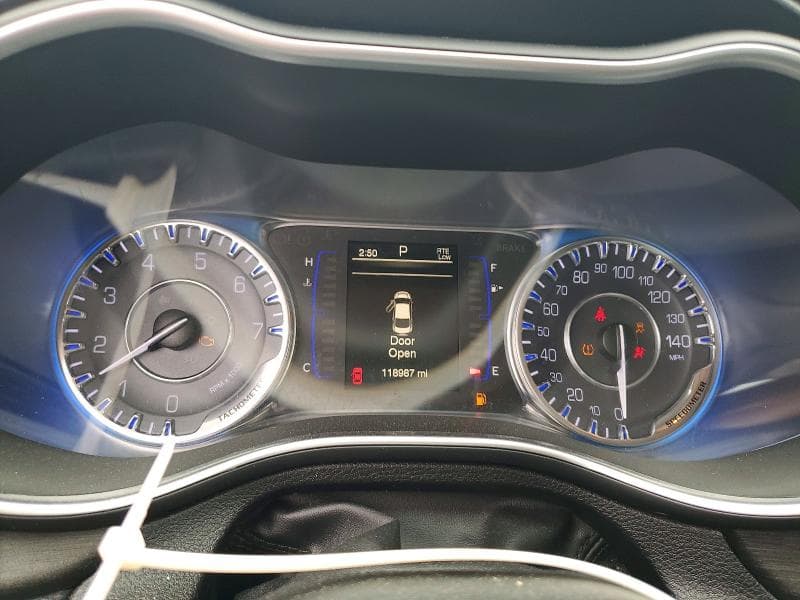 2017 CHRYSLER 200 LIMITED 9