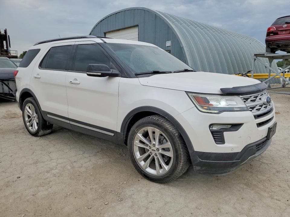 2018 FORD EXPLORER XLT 4