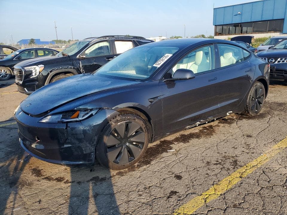 2026 TESLA MODEL 3 - 1