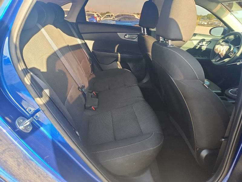2021 KIA FORTE LXS 10