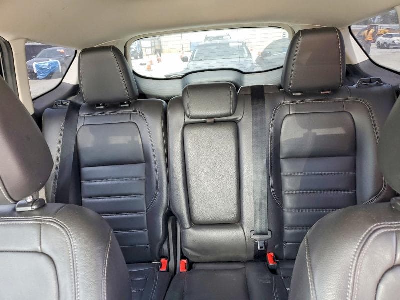 2017 FORD ESCAPE TITANIUM 10