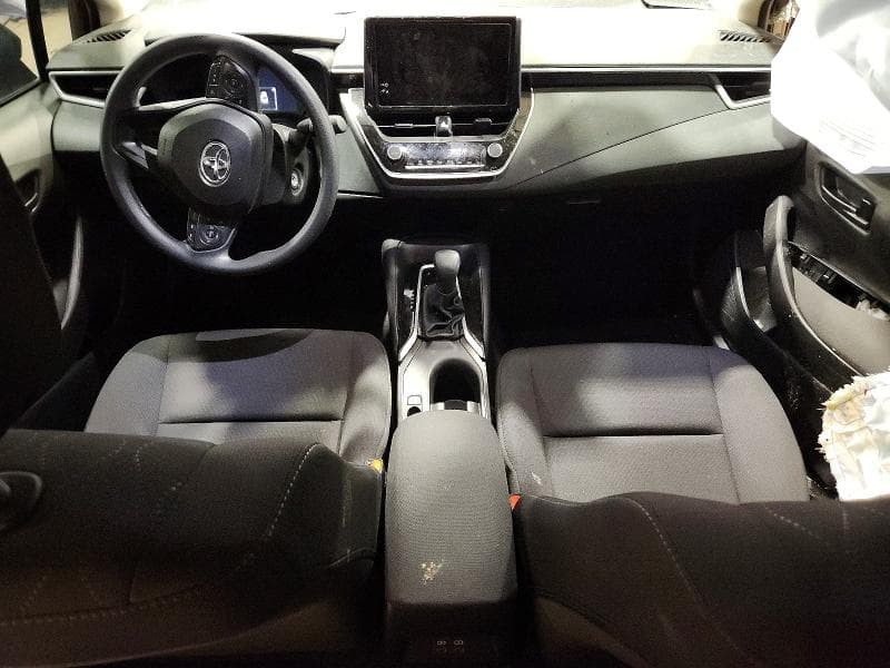 2026 TOYOTA COROLLA LE 8