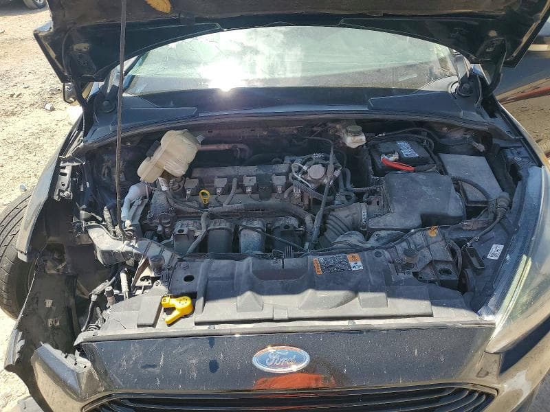 2018 FORD FOCUS SE 11