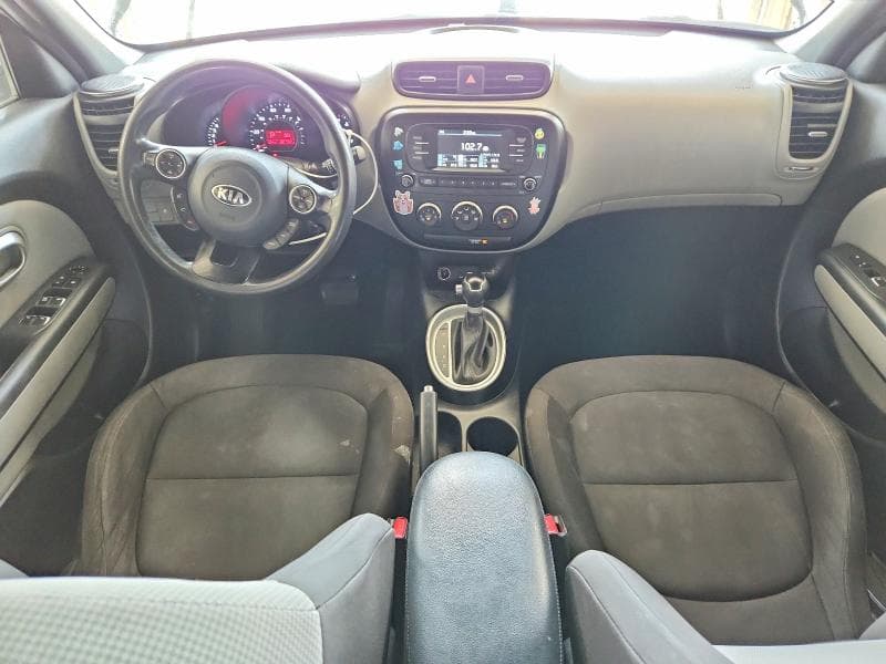 2017 KIA SOUL BASE 8