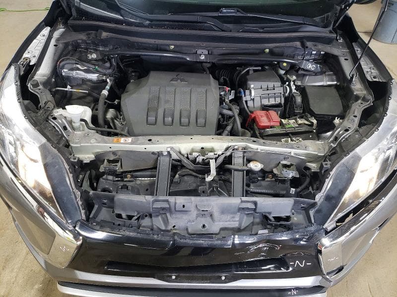 2019 MITSUBISHI ECLIPSE CROSS SE 12
