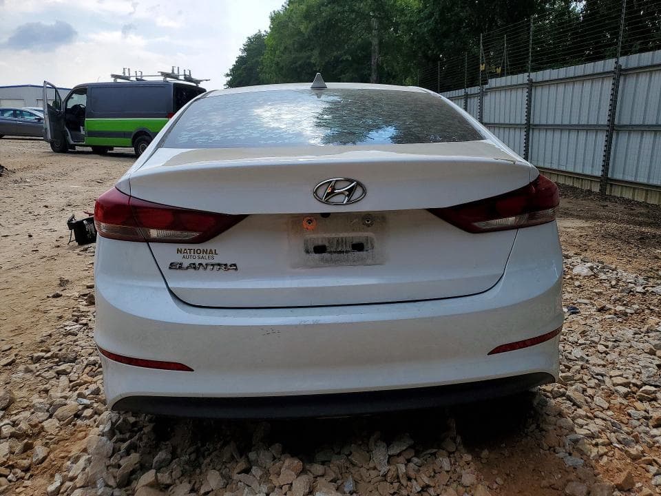 2018 HYUNDAI ELANTRA SEL 6