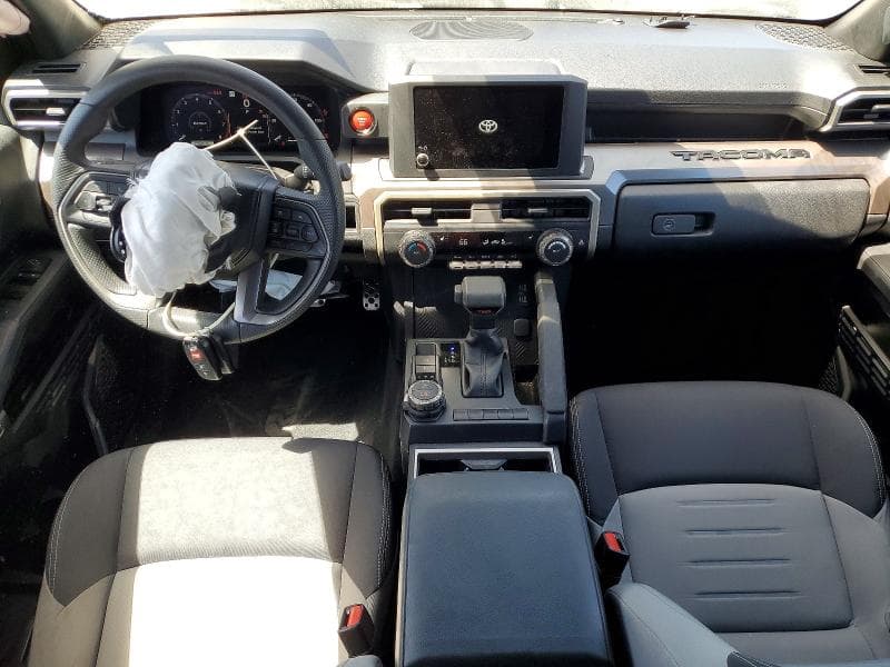 2024 TOYOTA TACOMA 8