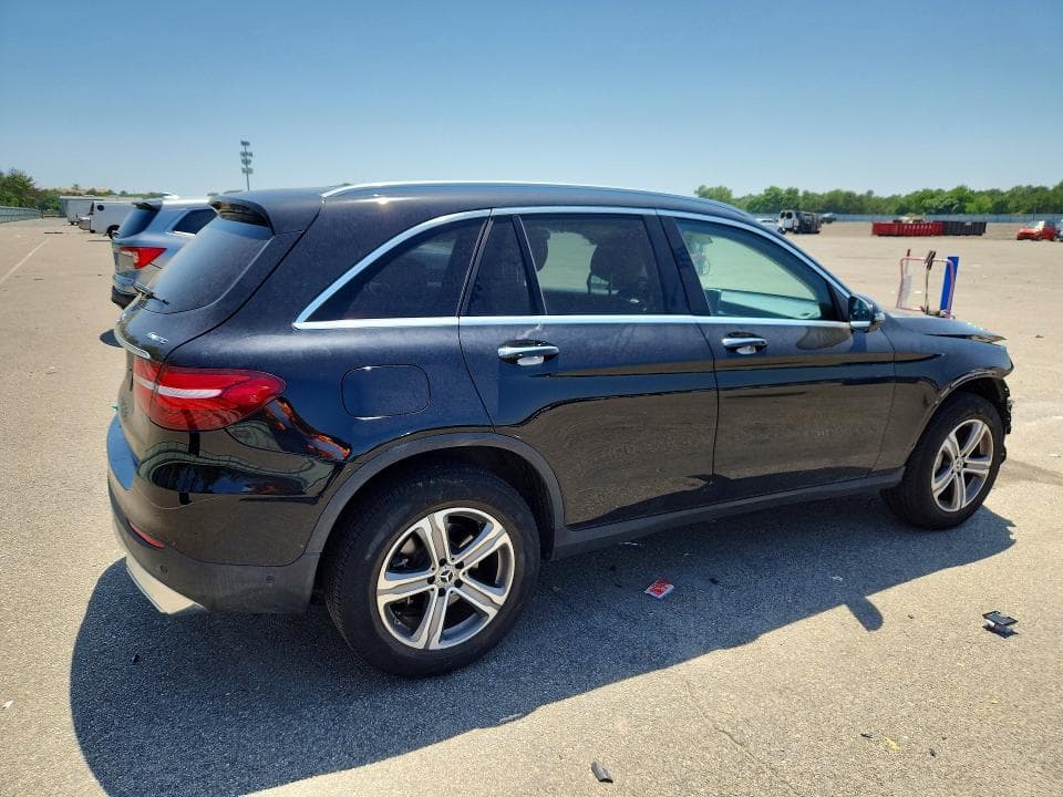 2019 MERCEDES-BENZ GLC 300 4MATIC 3