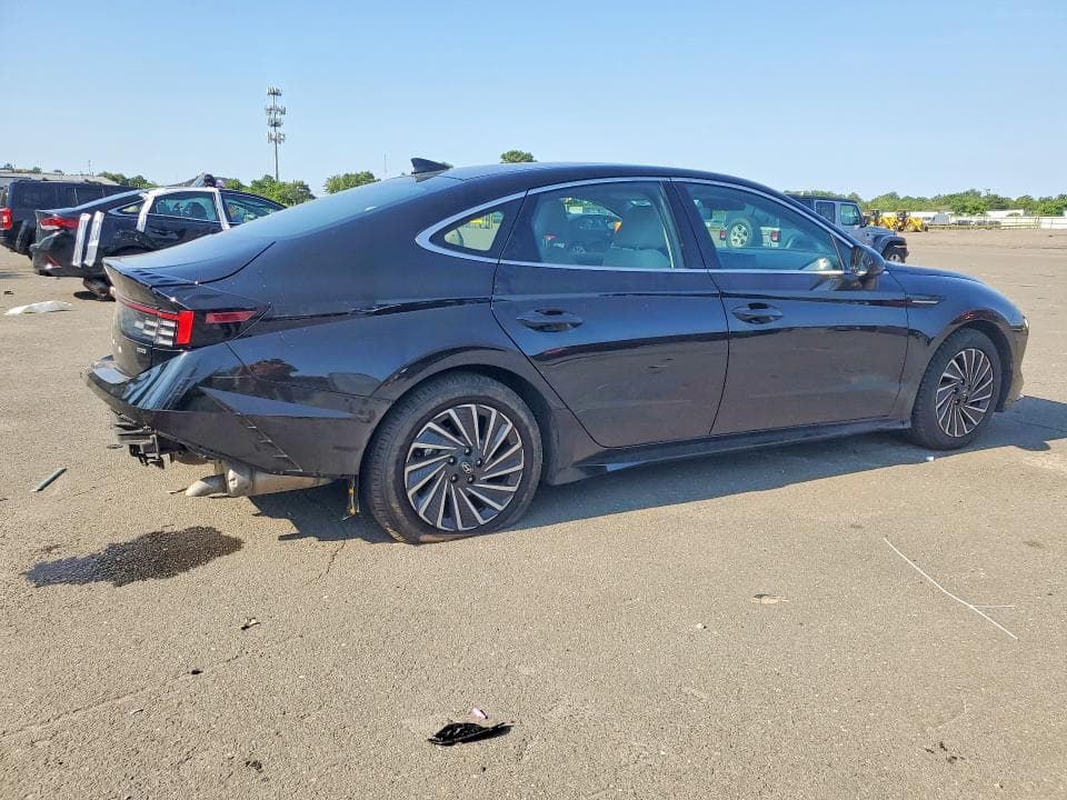 2025 HYUNDAI SONATA HYBRID SEL 3