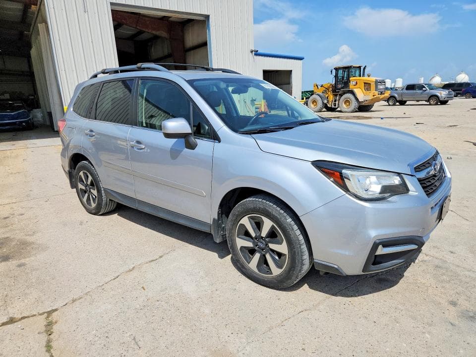 2017 SUBARU FORESTER 2.5I LIMITED 4