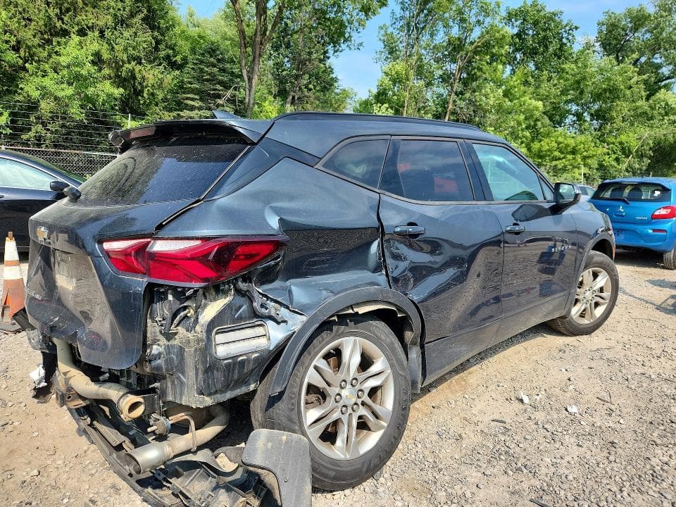 2019 CHEVROLET BLAZER 2LT 3