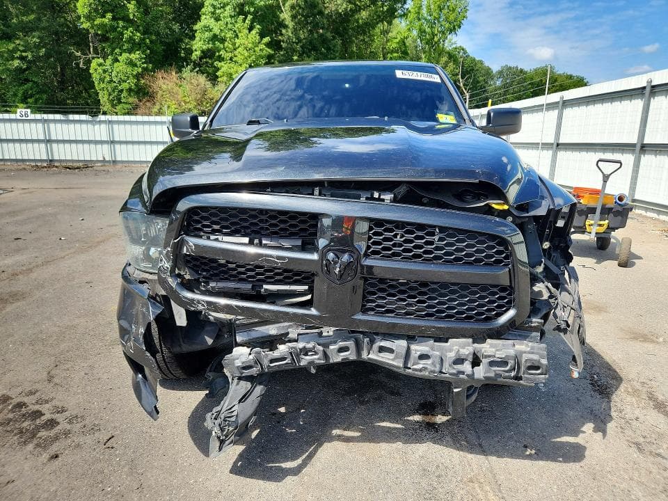 2017 RAM 1500 ST 5