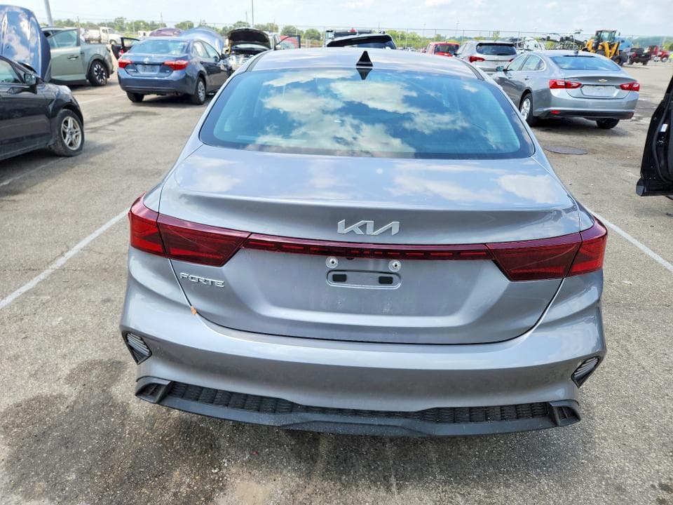 2024 KIA FORTE LXS 6
